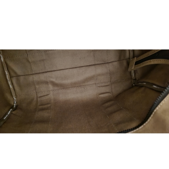 Marc Jacob Large Tote Bag - Picture 8 of 8